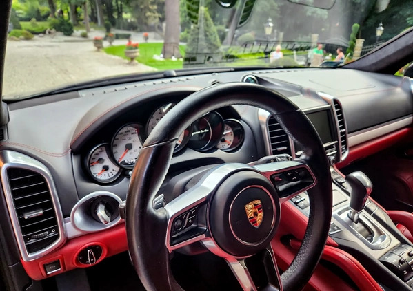 Porsche Cayenne cena 159900 przebieg: 173000, rok produkcji 2014 z Karpacz małe 529
